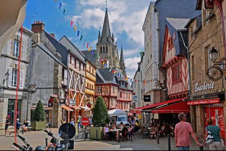 L'Urban Centre Ville Linge Cafe The Inclus Vannes Dış mekan fotoğraf